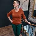 Pull femme, dos nu, dentelle, col rond, couleur rouille, Majolica